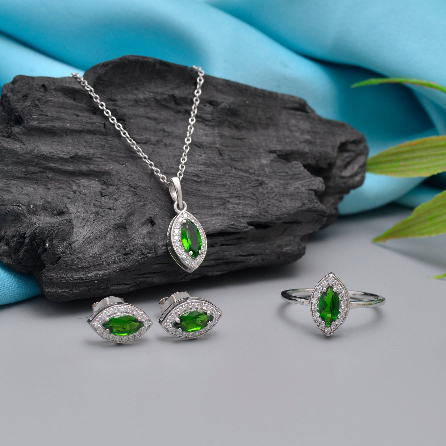 Green Grace Silver Set