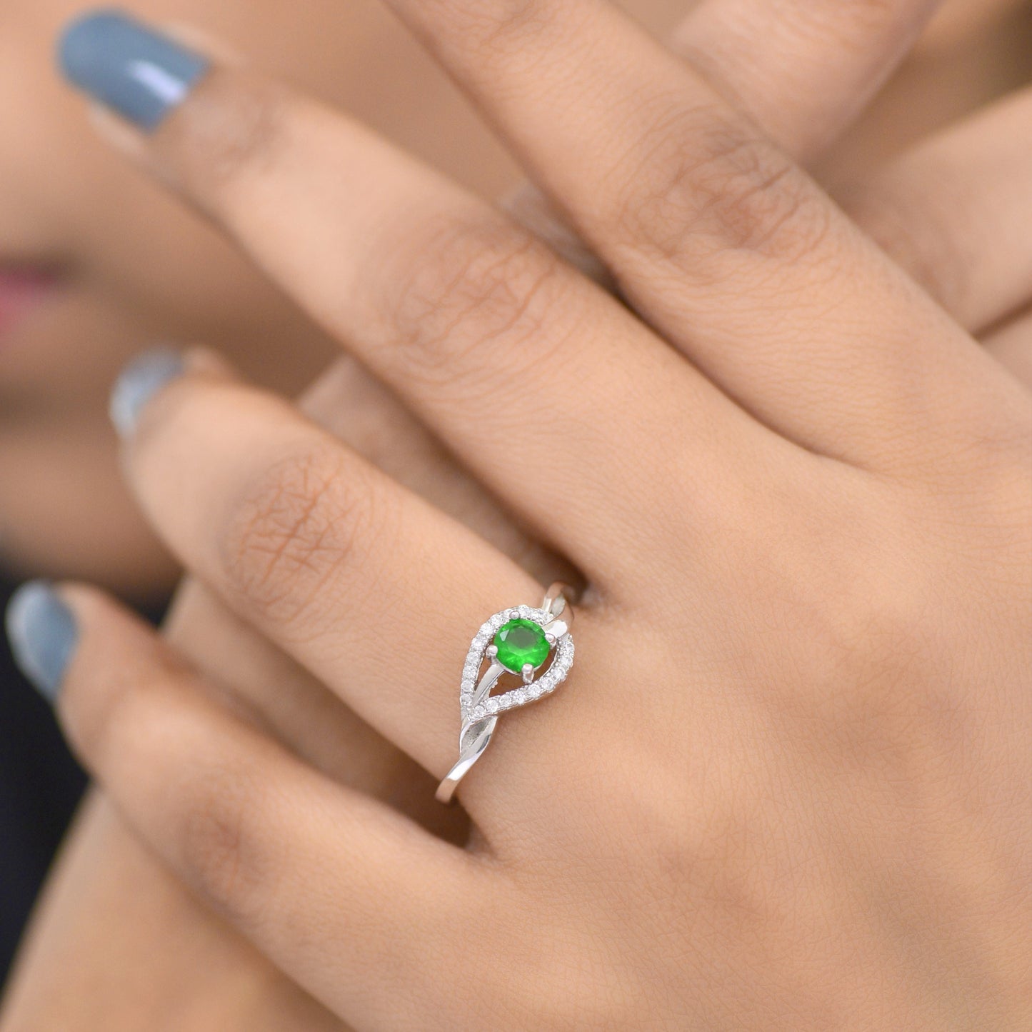 Green Mirage Ring
