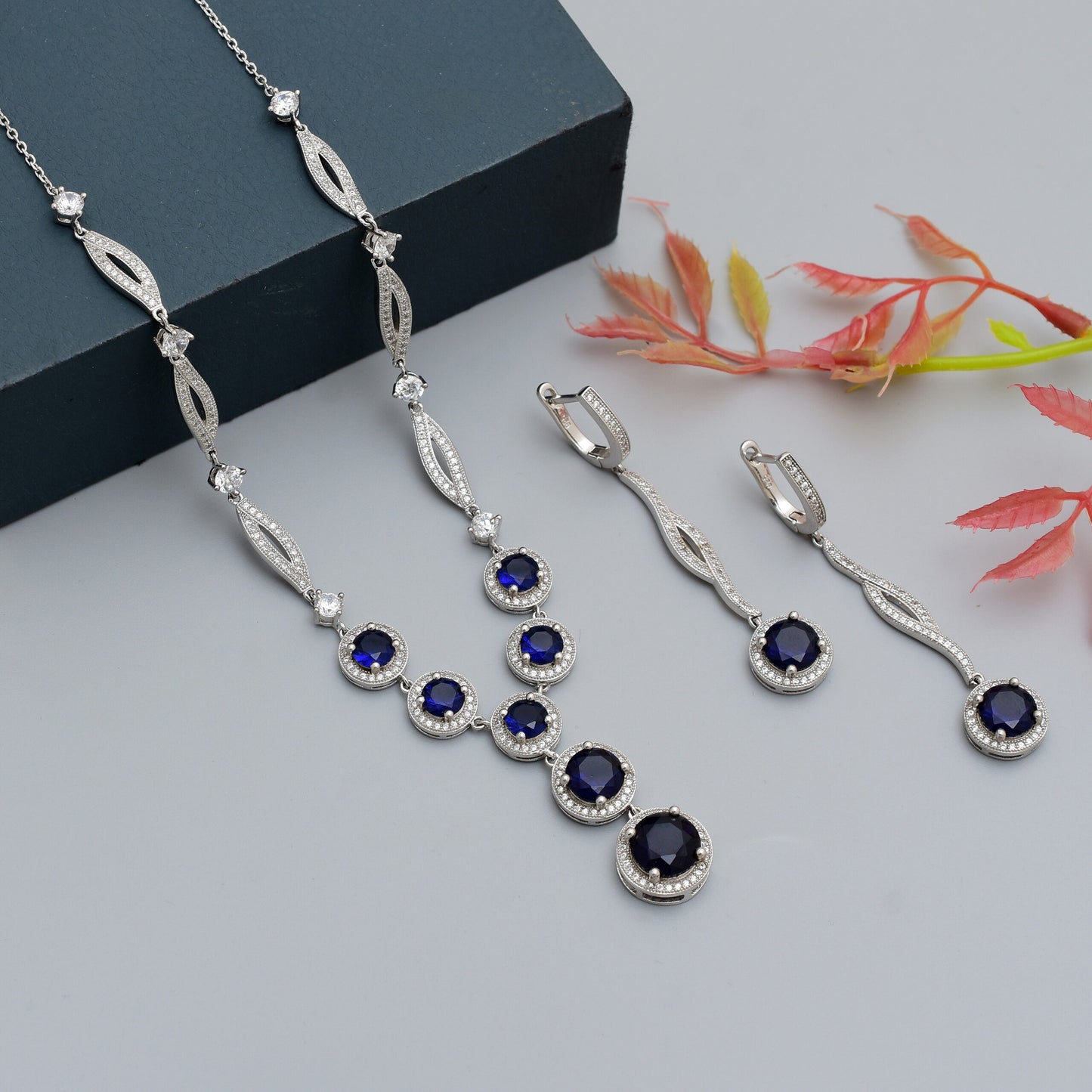 Royal Azure Diamond Set
