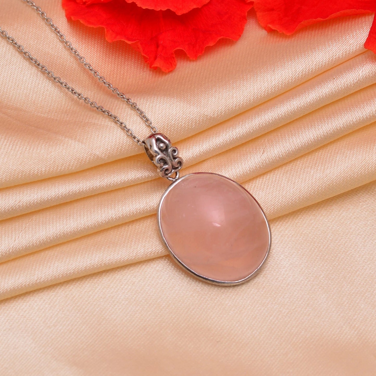 Serene Blossom – Rose Quartz Silver Pendant