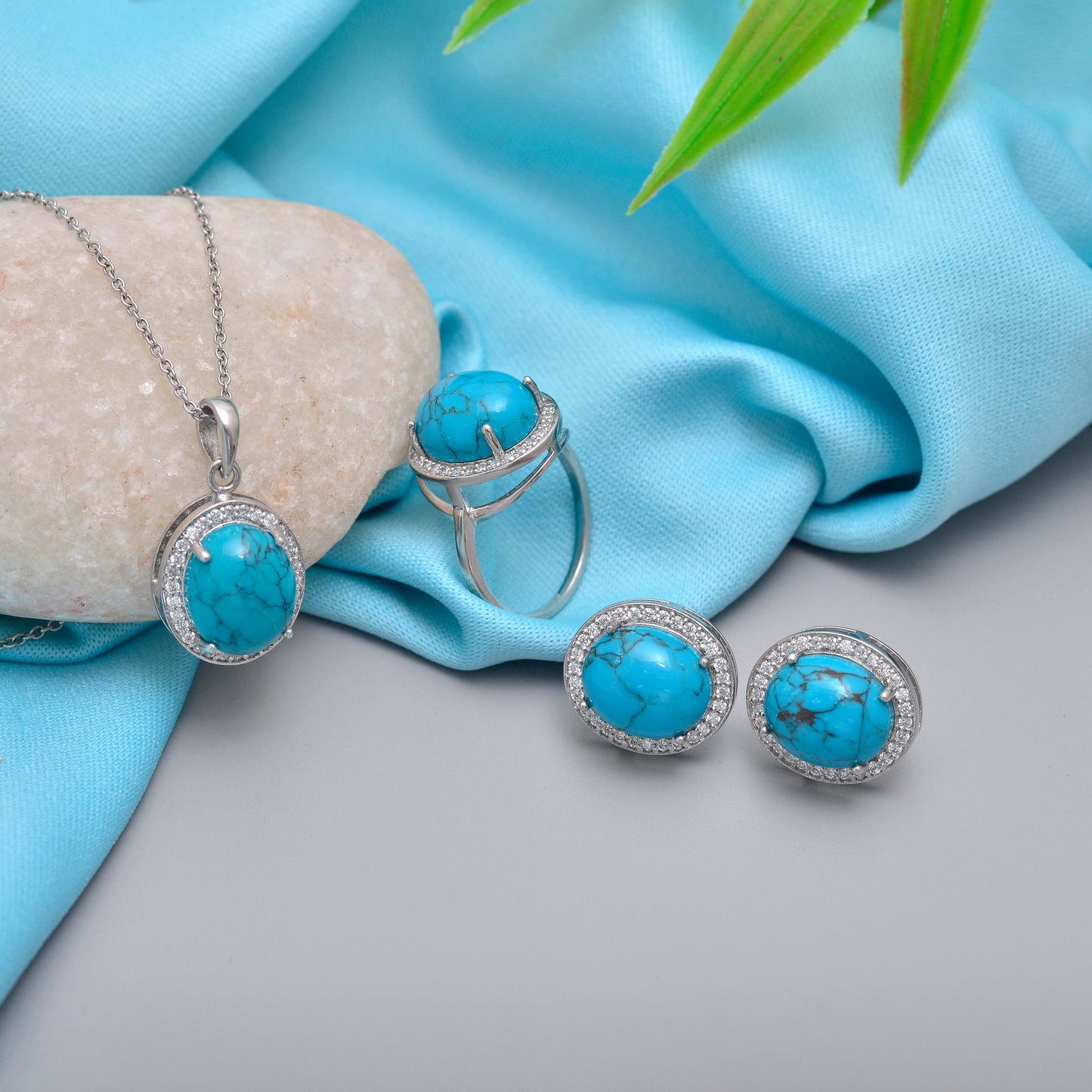 Turquoise Royale Silver Set