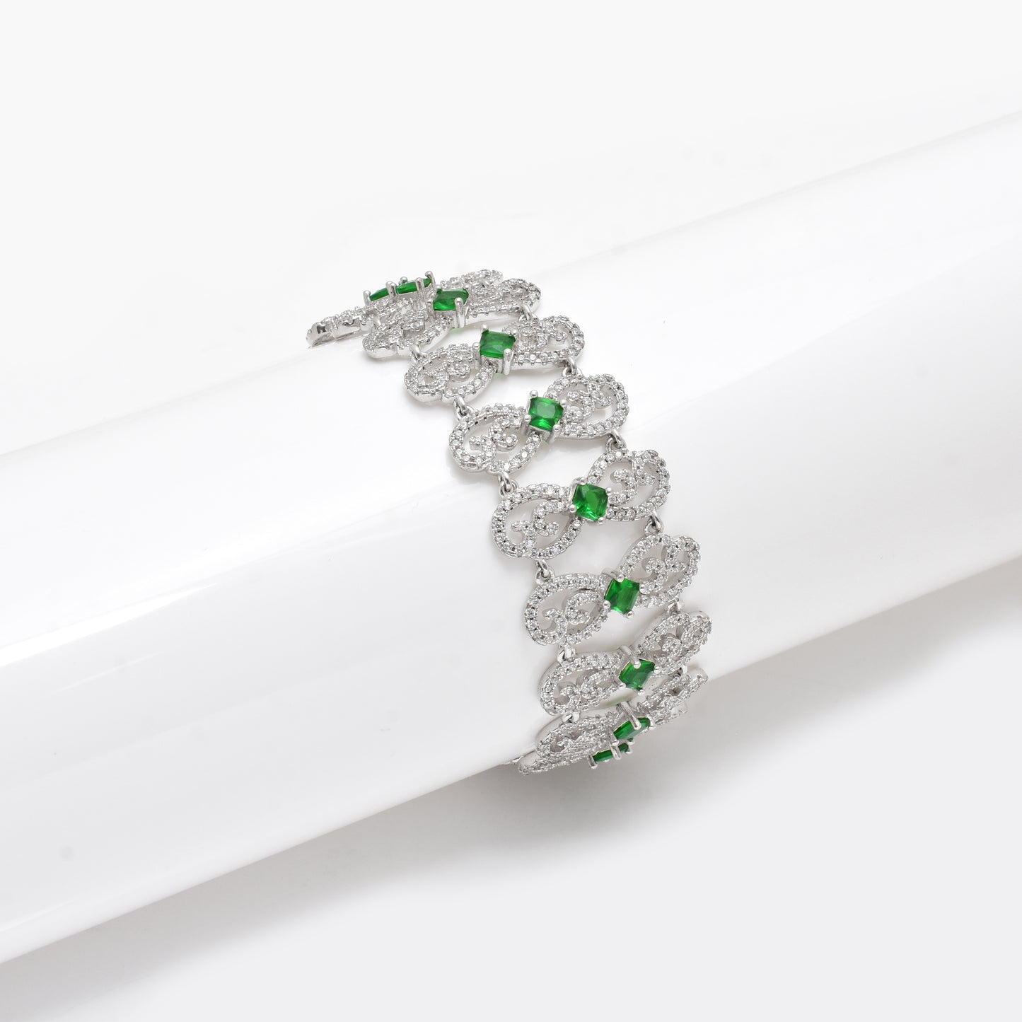 Emerald Radiance Bracelet