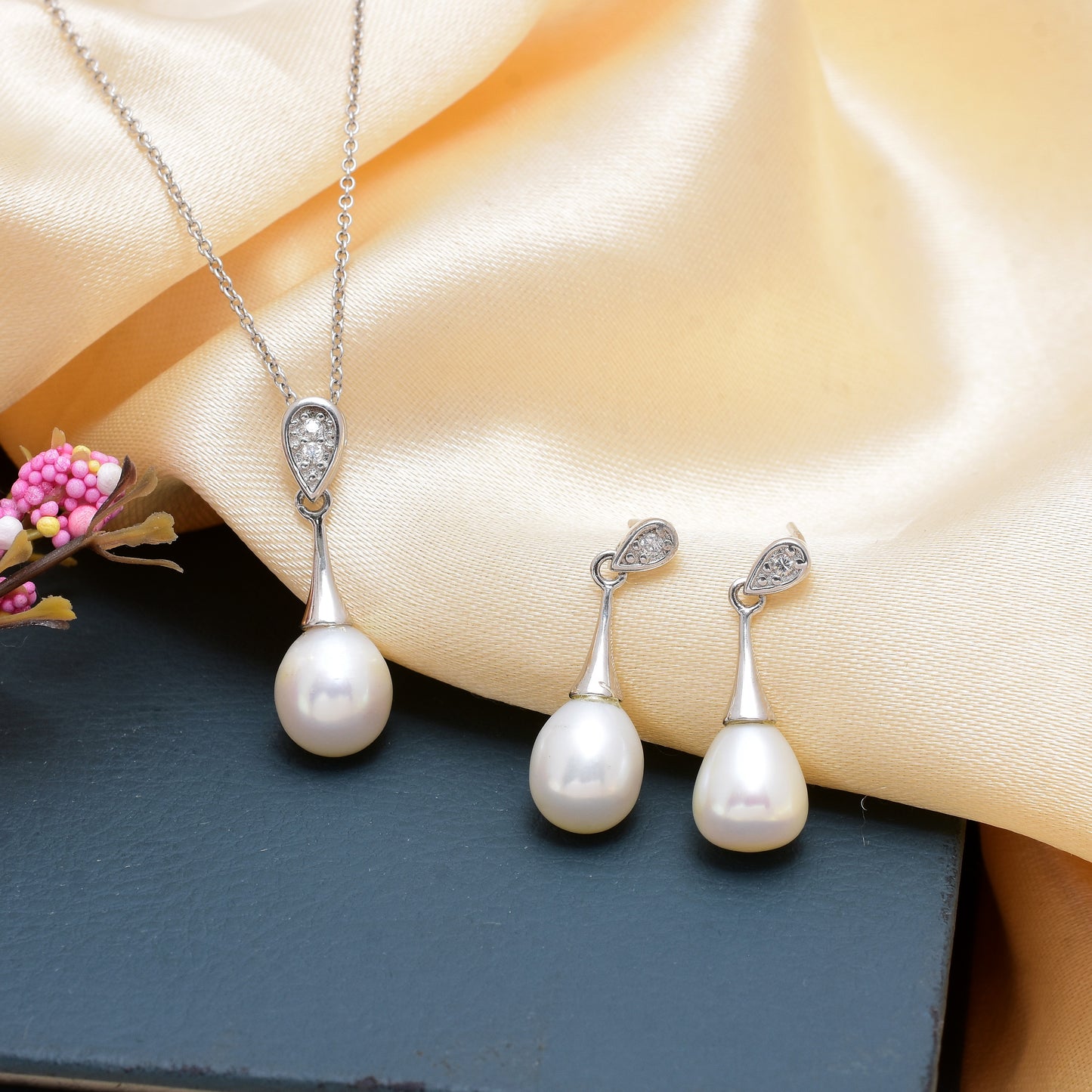 Pearl Majesty Set