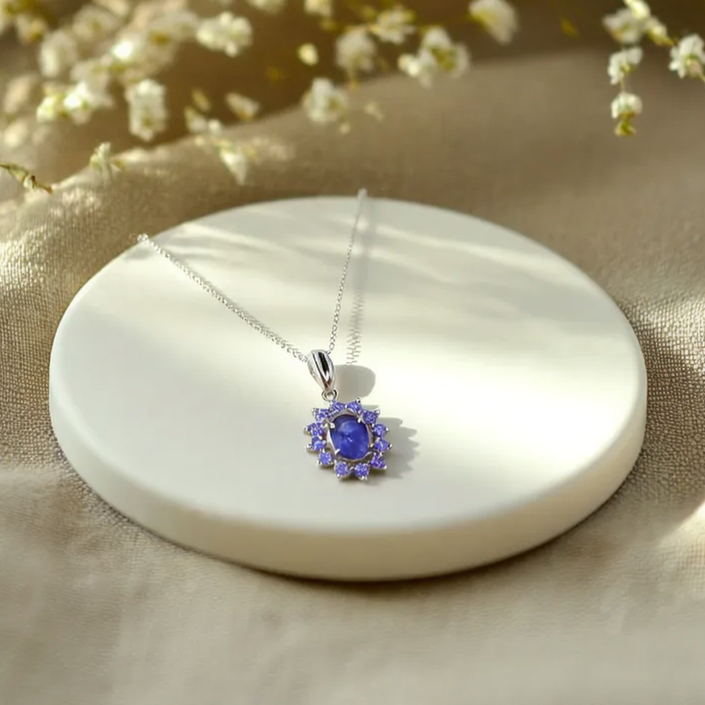 Tanzanite Bloom Silver Necklace